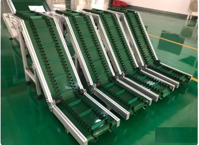 黃山Z型裙邊皮帶上料機(jī)